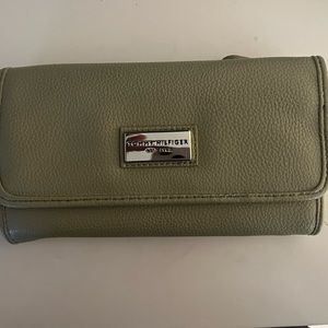 Tommy Hilfiger Wallet